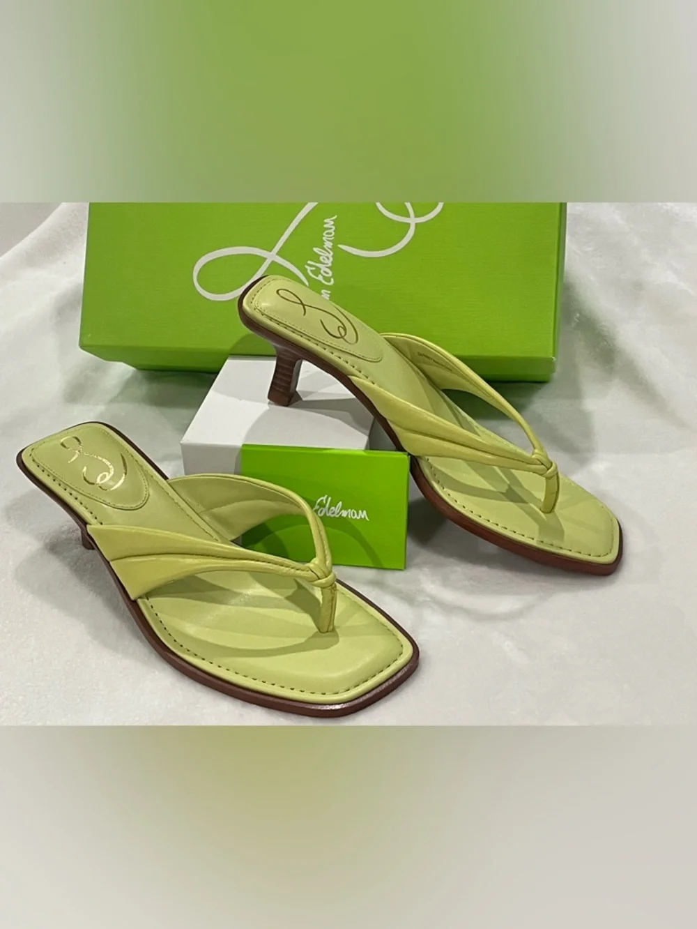 Sam Edelman Daphney Kiwi Leather Thong Lime Green Kitten Heel Mules Sz 9 BNWB - Picture 7 of 8